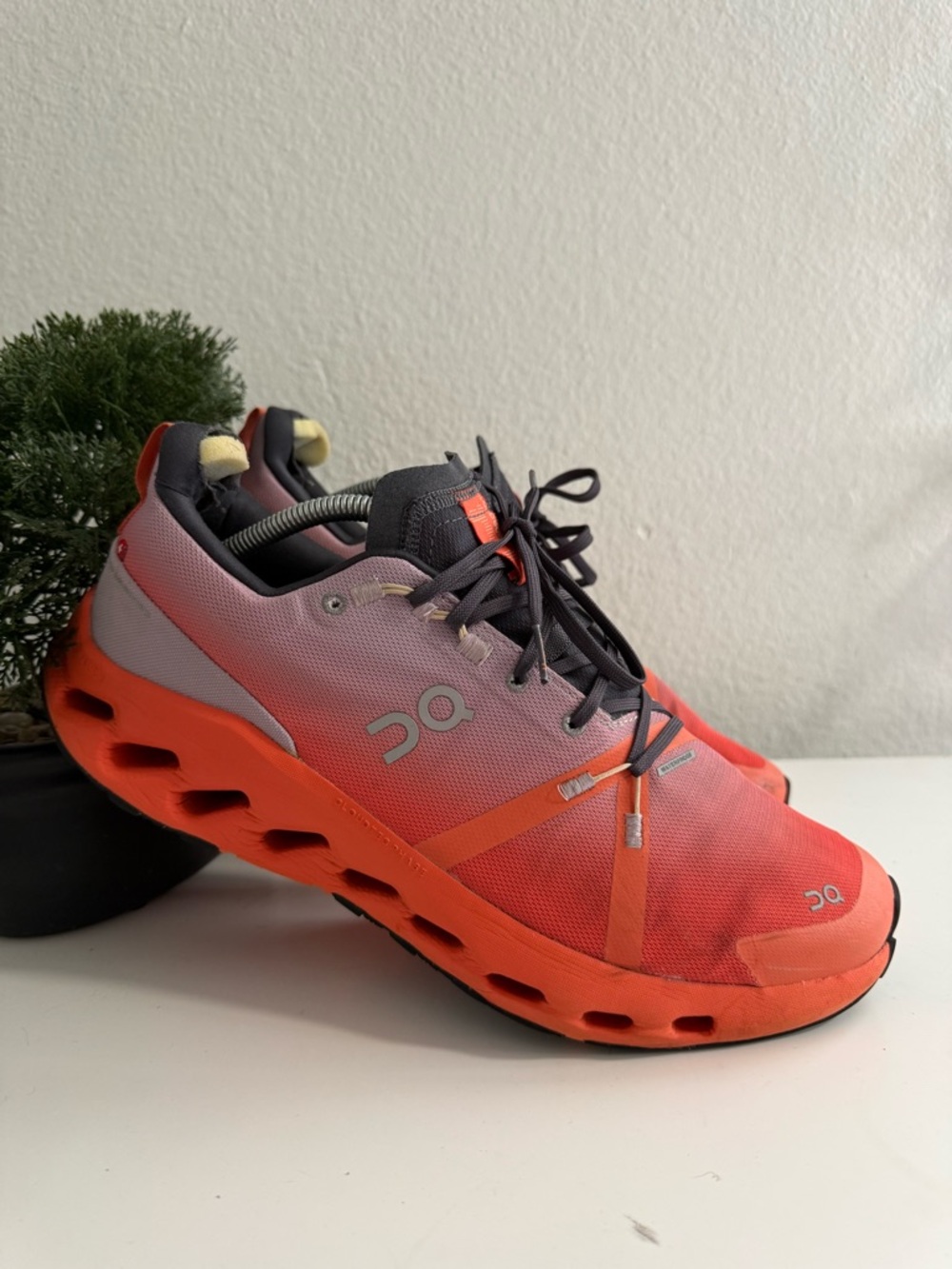 On Running Men’s Athletic Shoes in Coral and Gray
